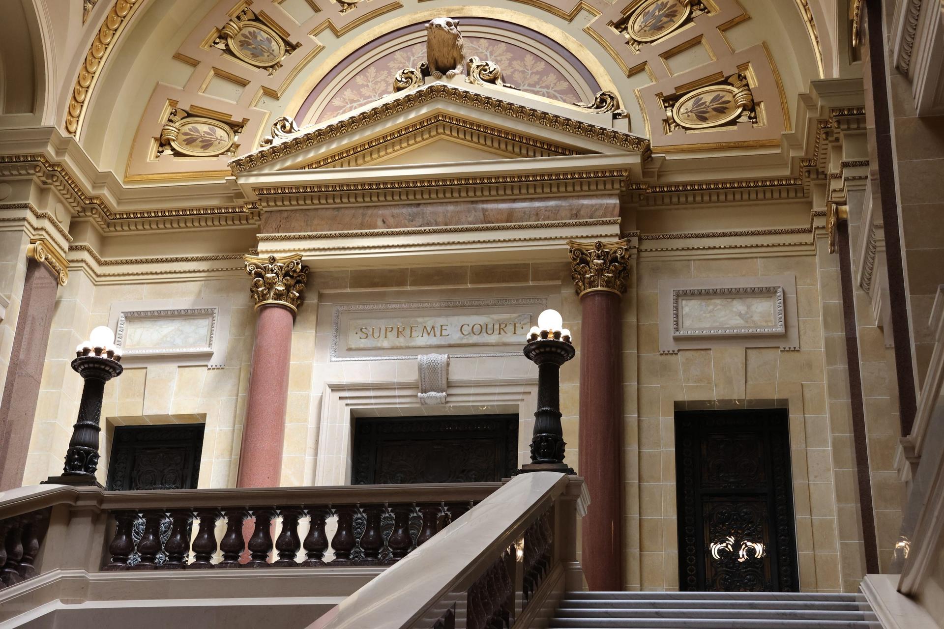 Wisconsin Supreme Court to weigh sheriffs’ cooperation with ICE